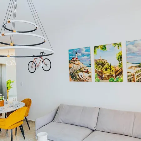 Apartamento #5 Cerca De La Playa